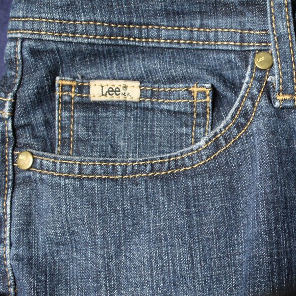 Lee Midrise Bootcut Lower at the Waist Blue Jeans, Size 10 M - Picture 3 of 13